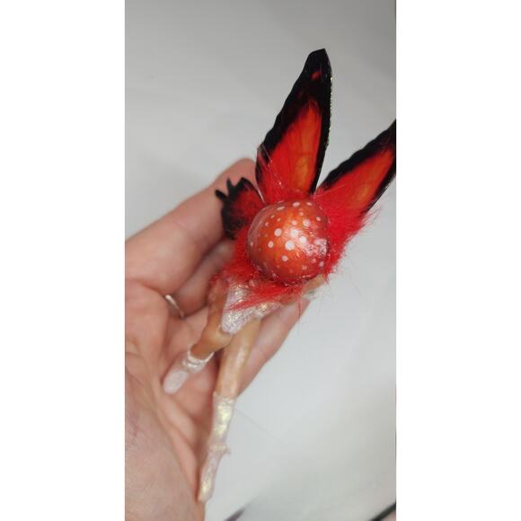 OOAK hand Crafted Sitting Fairy With Red Butterfly Wings And Mushroom Hat - Picture 10 of 12